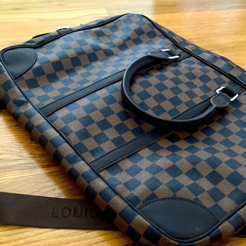 Louis Vuittton (faux) Fashion Bag